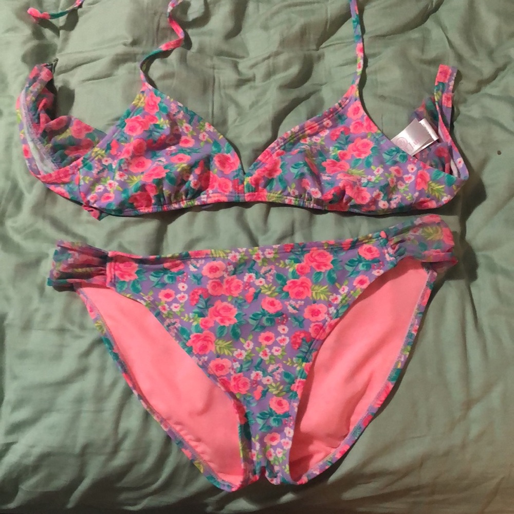 Lauren James bikini